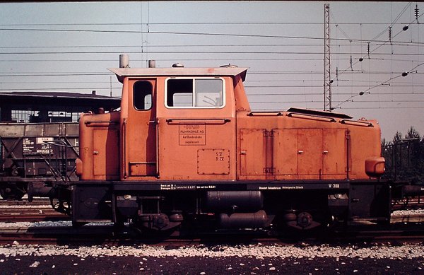 Lenz - Sondermodell Diesellok Deutz KG 230 B, RAG (orange) Ep.4