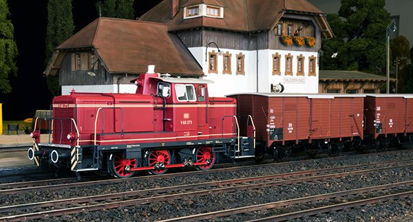 KM1 Spur 1 - V 662 (ex V60 555) Mittelweserbah, Enzianblau